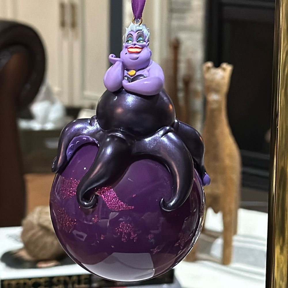 DISNEY Store, RARE Ursula Purple Glass Ball Sketchbook Ornament, PRISTINE - Picture 1 of 17